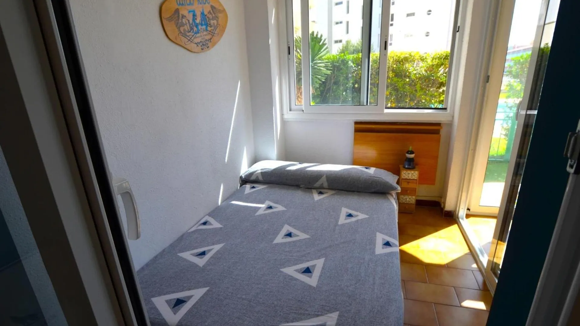 Apartment Apartament Surf Lloret De Mar Spain